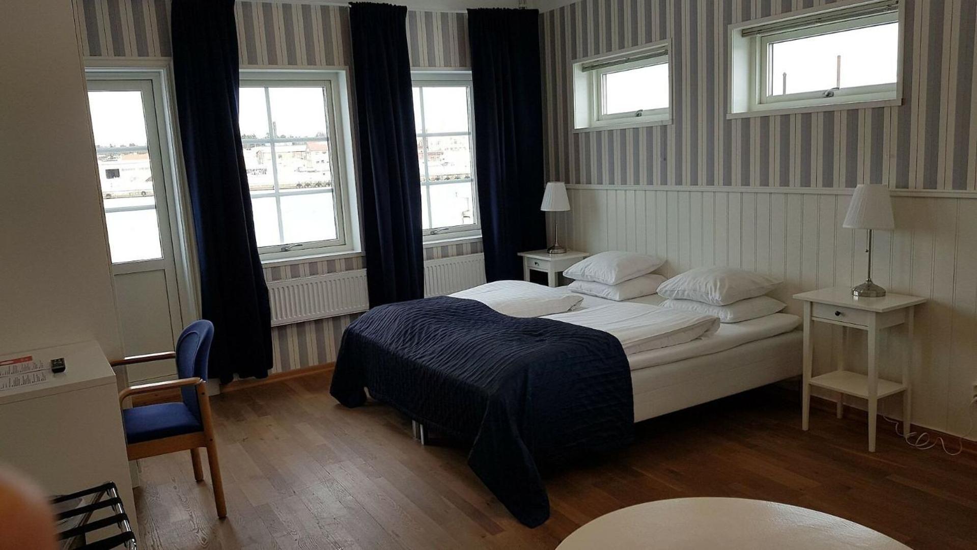 אוסקרשאם Badholmen Restaurang & Hotell מראה חיצוני תמונה